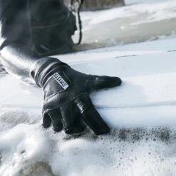 Mystic Marshall 3mm Precurved Neoprene Gloves -Mystic Shop 31755 202220Mystic20Marshall203mm20Precurved20Neoprene20Gloves2020004620 20Black20444.2000x2000