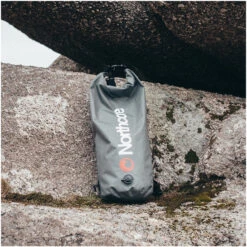 Northcore 30L Waterproof Compression Bag -Mystic Shop 40457 202320Northcore2020L20Waterproof20Compression20Bag2034145420 20Grey20Lifestyle205.2000x2000