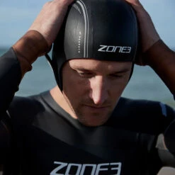Zone3 Zone 3 Heat-Tech Wetsuit Cap 9 Zone3 Zone 3 Heat-Tech Wetsuit Cap -Mystic Shop 40550 202320Zone20320Heat Tech20Wetsuit20Cap20NA21UHTC11620 20Black2020Silver2020Red20Lifestyle203.2000x2000