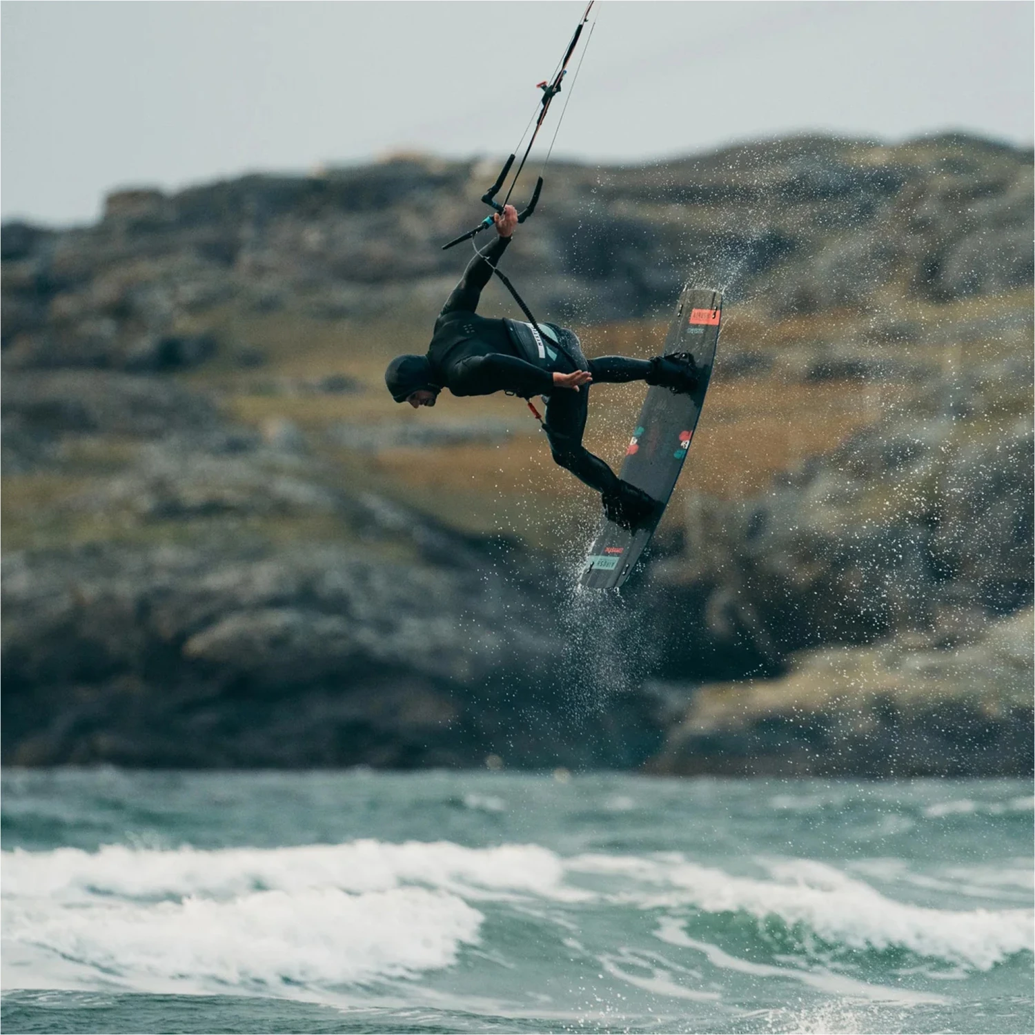 Mystic Supreme 3mm Wetsuit Hood 7 Mystic Supreme 3mm Wetsuit Hood - Image 5