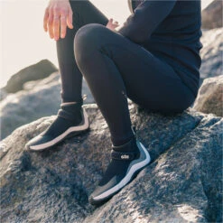 GILL Womens Pursuit 1.5mm Wetsuit Leggings -Mystic Shop 42325 202320Gill20Womens20Pursuit201.5mm20Wetsuit20Leggings205033W20 20Black20Lifestyle201.2000x2000