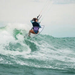 Mystic Womens Jayde Long Sleeve Crop Rash Vest -Mystic Shop 43094 202320Mystic20Womens20Jayde20Long20Sleeve20Crop20Rash20Vest2035001.23015820 20Black20l.2000x2000