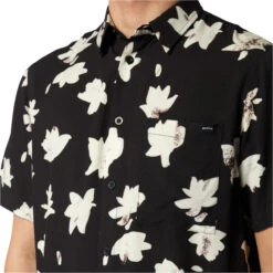 Mystic Mens Bloom Shirt -Mystic Shop 44349 202320Mystic20Mens20Bloom20Shirt2035105.23014120 20Black20 20Close20Up.2000x2000