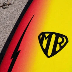 Mr Spray Ezi Rider Twin Fin Surfboard -Mystic Shop 44484 202320Ocean20and20Earth20Mr20Spray20Ezi20Rider20Twin20Fin20Surfboard20OESEMRS20 20Rasta20Close20Up201.2000x2000