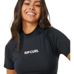 Rip Curl Womens Classic Surf Short Sleeve Rash Vest 9 Rip Curl Womens Classic Surf Short Sleeve Rash Vest -Mystic Shop 44593 202320Rip20Curl20Womens20Classic20Surf20Short20Sleeve20Rash20Vest2015HWRV20 20Black20Close20Up.2000x2000
