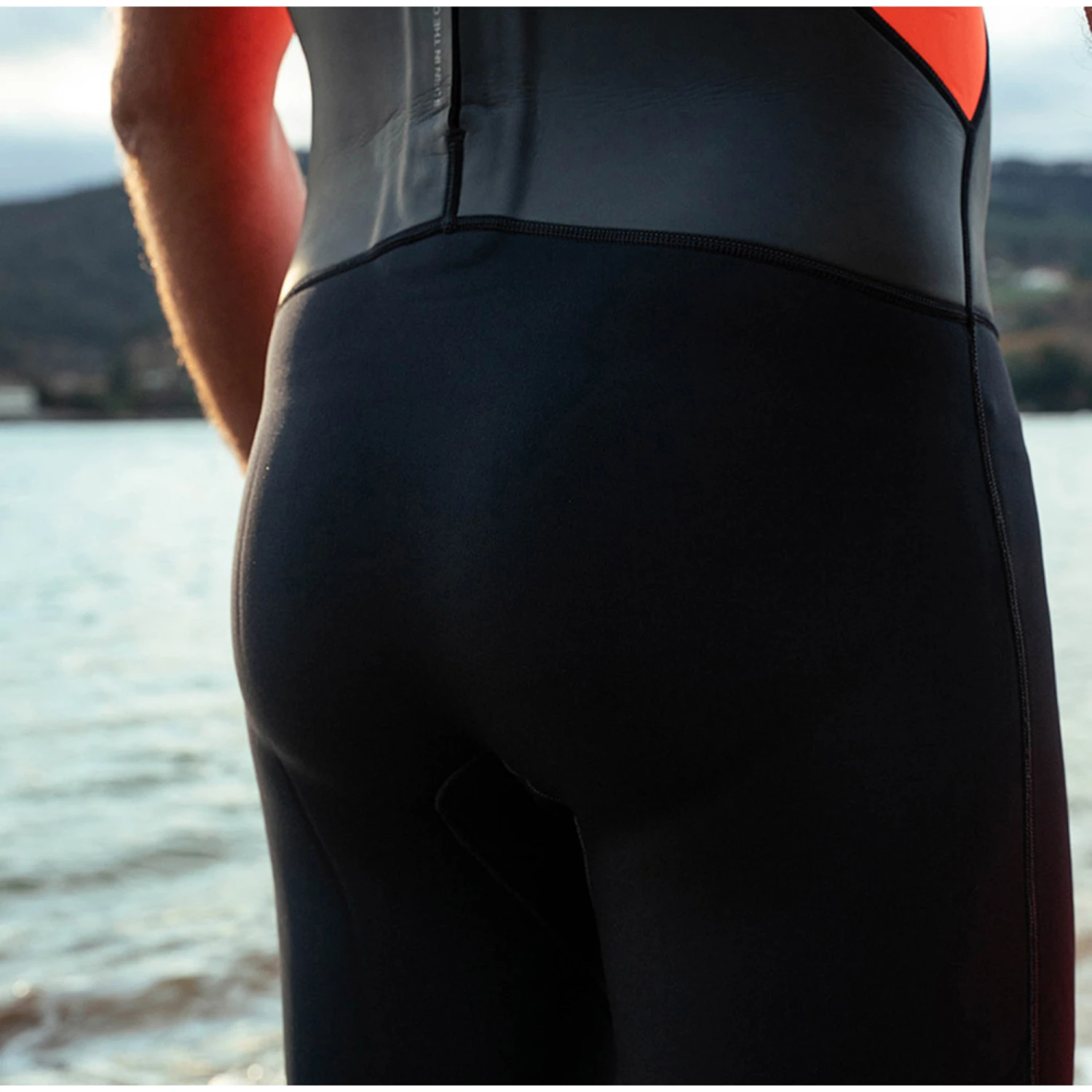 ORCA Mens Vitalis Back Zip Open Water Swim Shorty Wetsuit 9 ORCA Mens Vitalis Back Zip Open Water Swim Shorty Wetsuit - Image 7