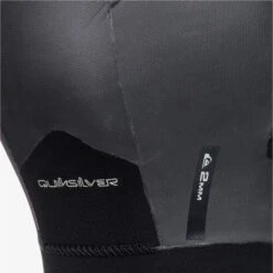 Quiksilver Marathon Sessions 2mm Neoprene Wetsuit Hood -Mystic Shop 45619 202320Quiksilver20Marathon20Sessions202mm20Neoprene20Wetsuit20Hood20EQYWW0306920 20Black20Close20Up.2000x2000