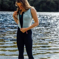 GILL Womens Dynamic 3mm Long Jane Wetsuit -Mystic Shop 45677 202320Gill20Womens20Dynamic203mm20Long20Jane205017W20 20Eggshell2020Black20Lifestyle201.2000x2000