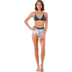 Rip Curl Womens Searchers High Waisted 1mm Neoprene Shorts -Mystic Shop Rip Curl Womens Searchers High Waisted 1mm Neoprene Shorts WSH9CW Slate Blue 3.2000x2000