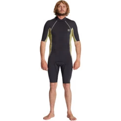 Billabong Mens Absolute 2/2mm Back Zip Shorty Wetsuit